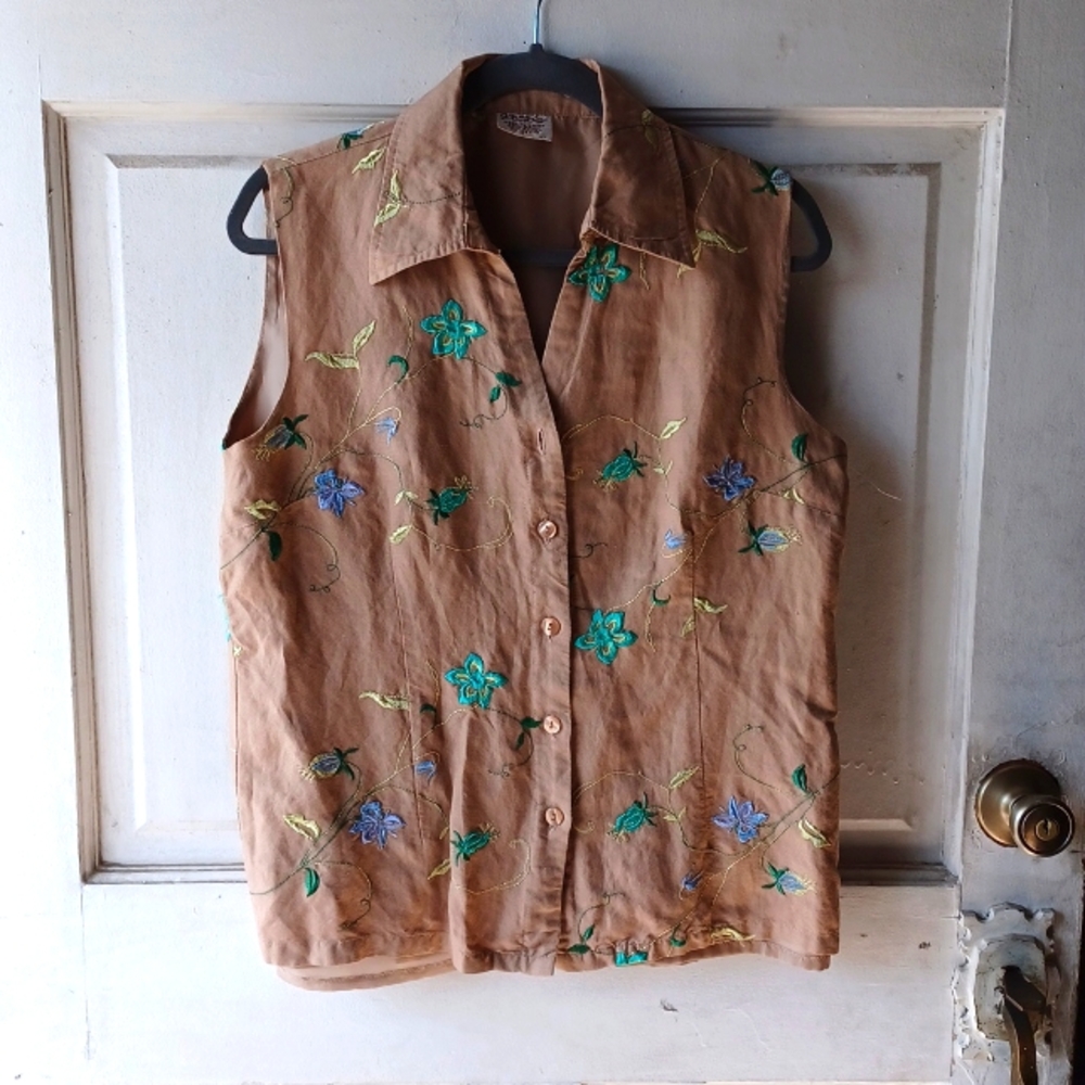 Magic Brown Floral Embroidered Blouse size Large WB0058